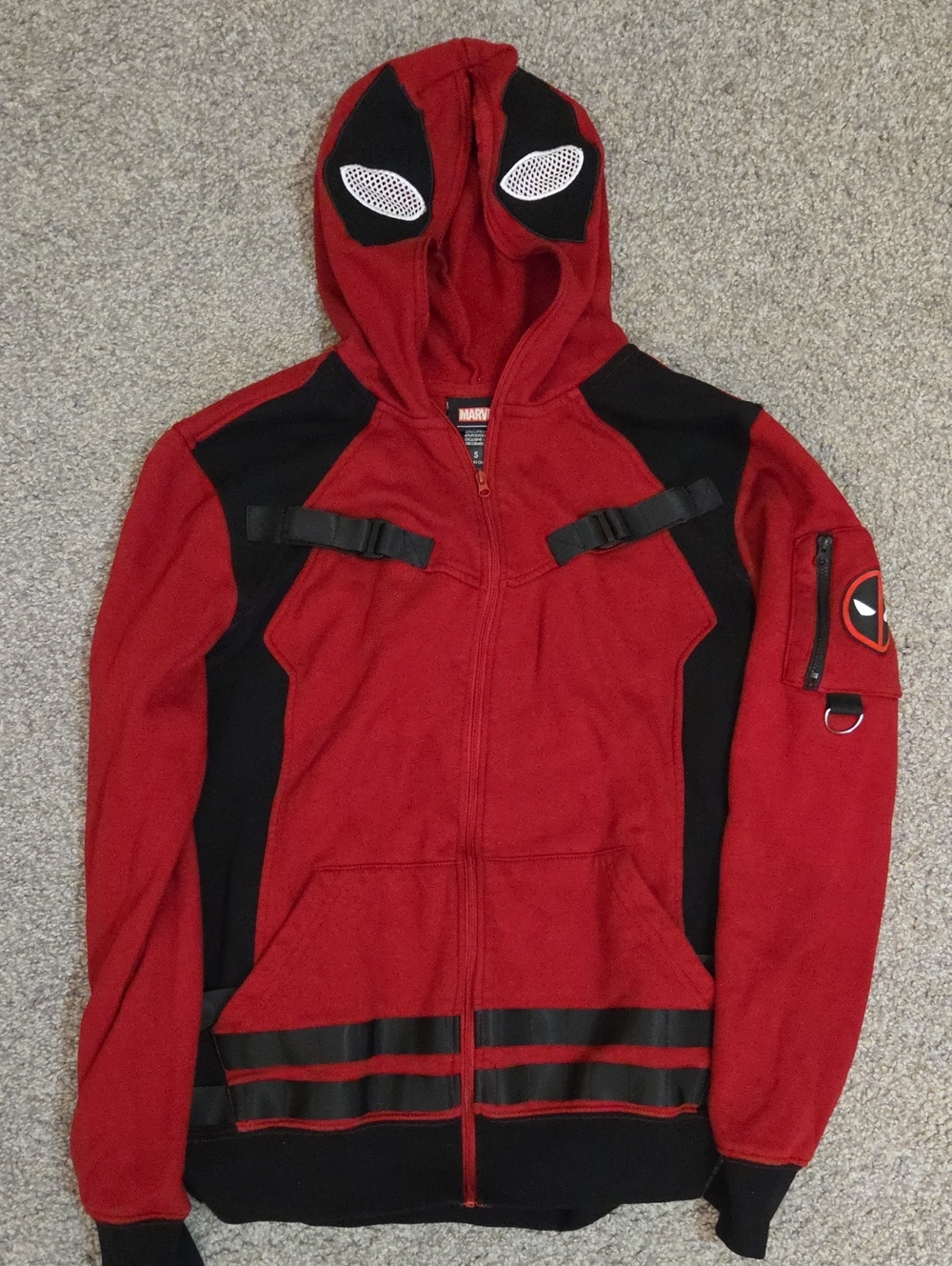 Marvel Red & Black Deadpool Mask Zip Hoodie Mens Small